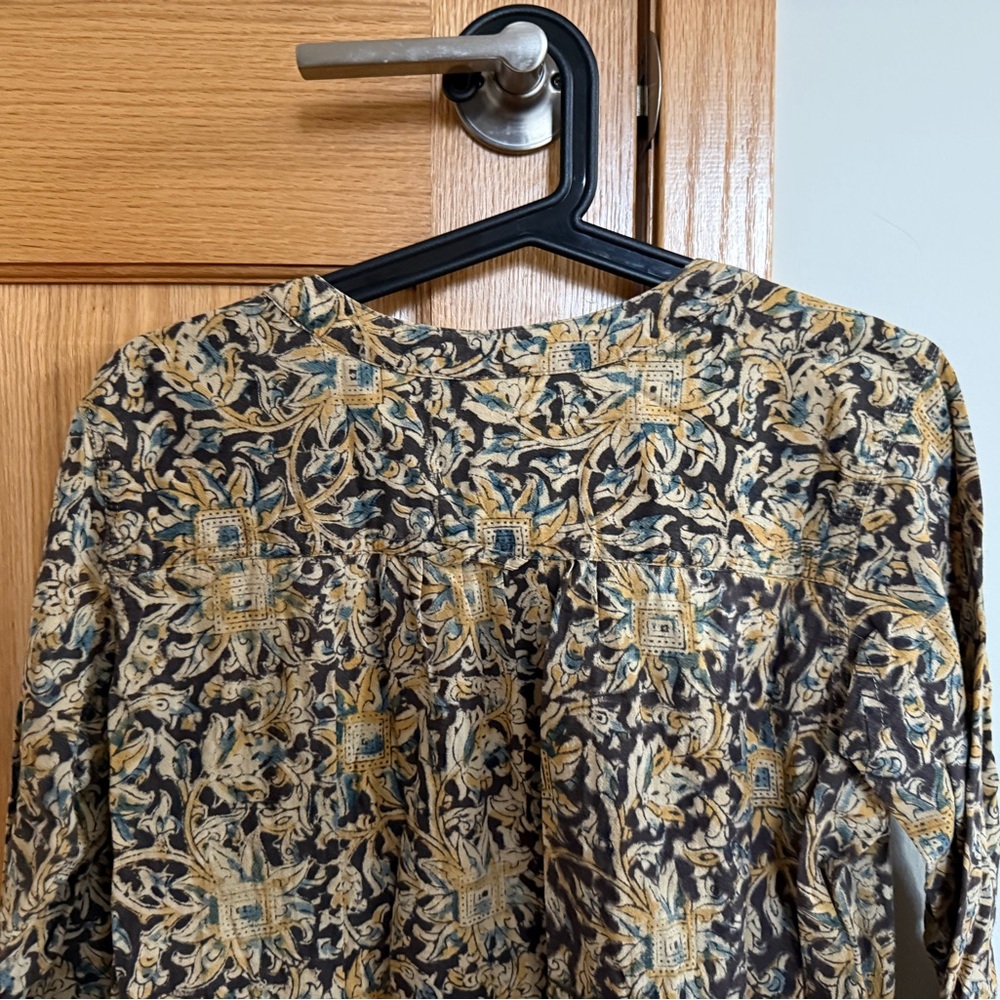Patterned Tunic - Picture 6 of 6